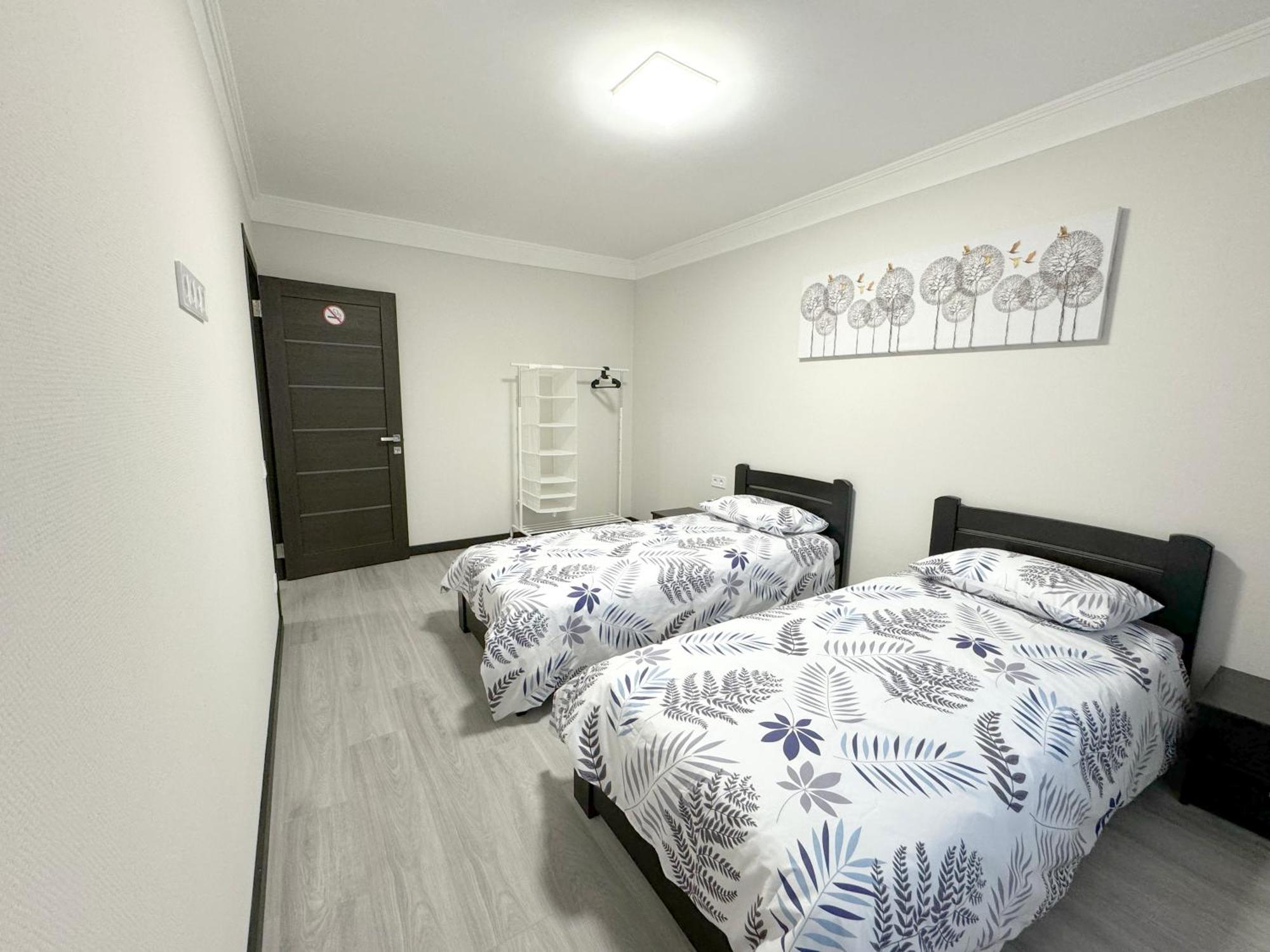 Artal Apartment On Obolonskyi Avenue 16 Kyiv Exterior photo